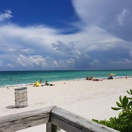 Ocean Front Resort Studio Miami Beach Exterior foto
